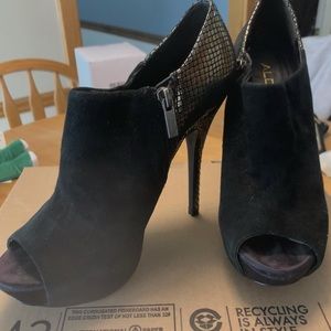ALDO Black Heels
